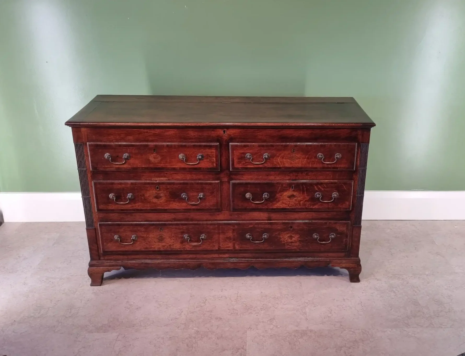 Mule Chest