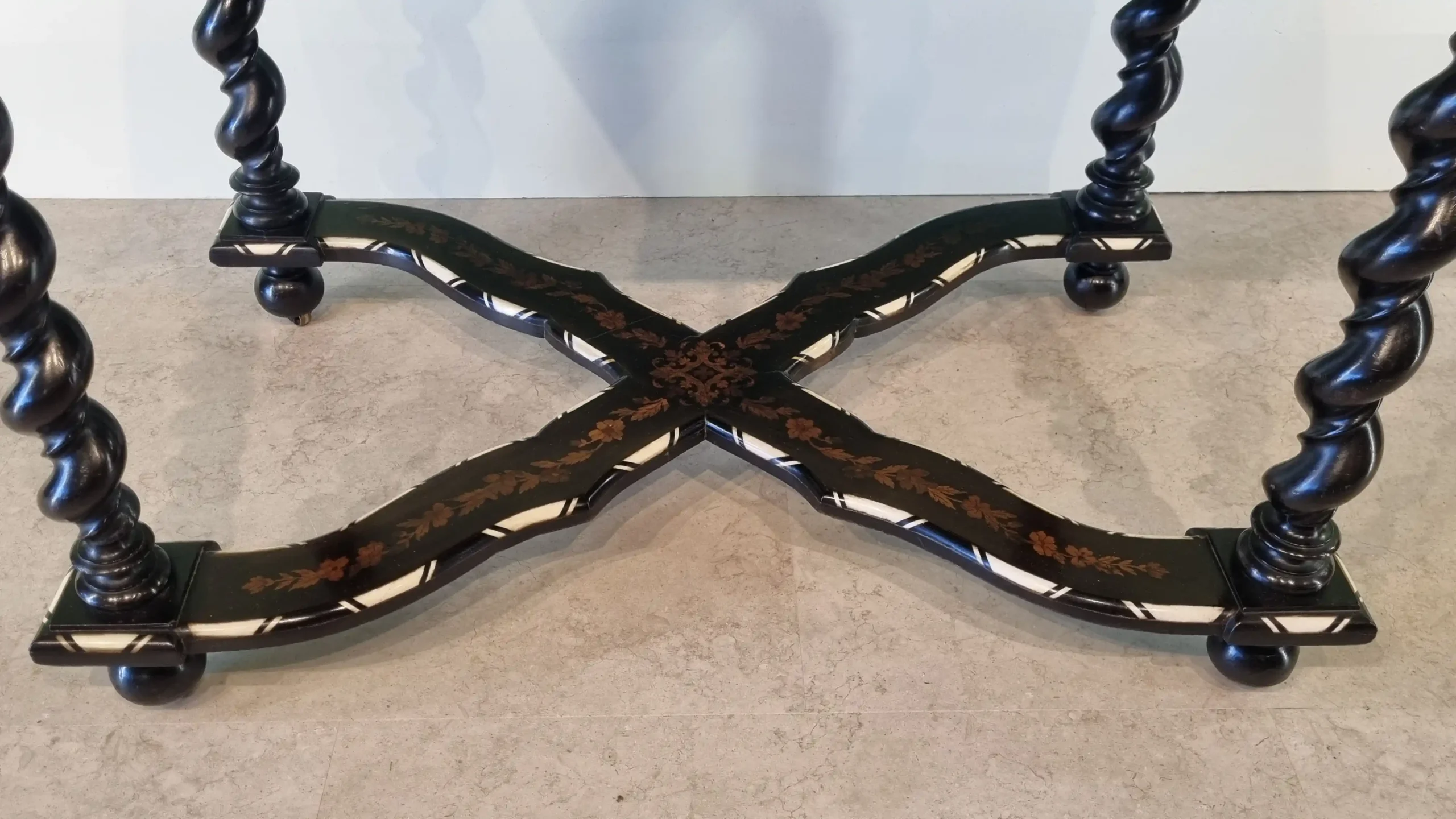 Side Table - Image 7