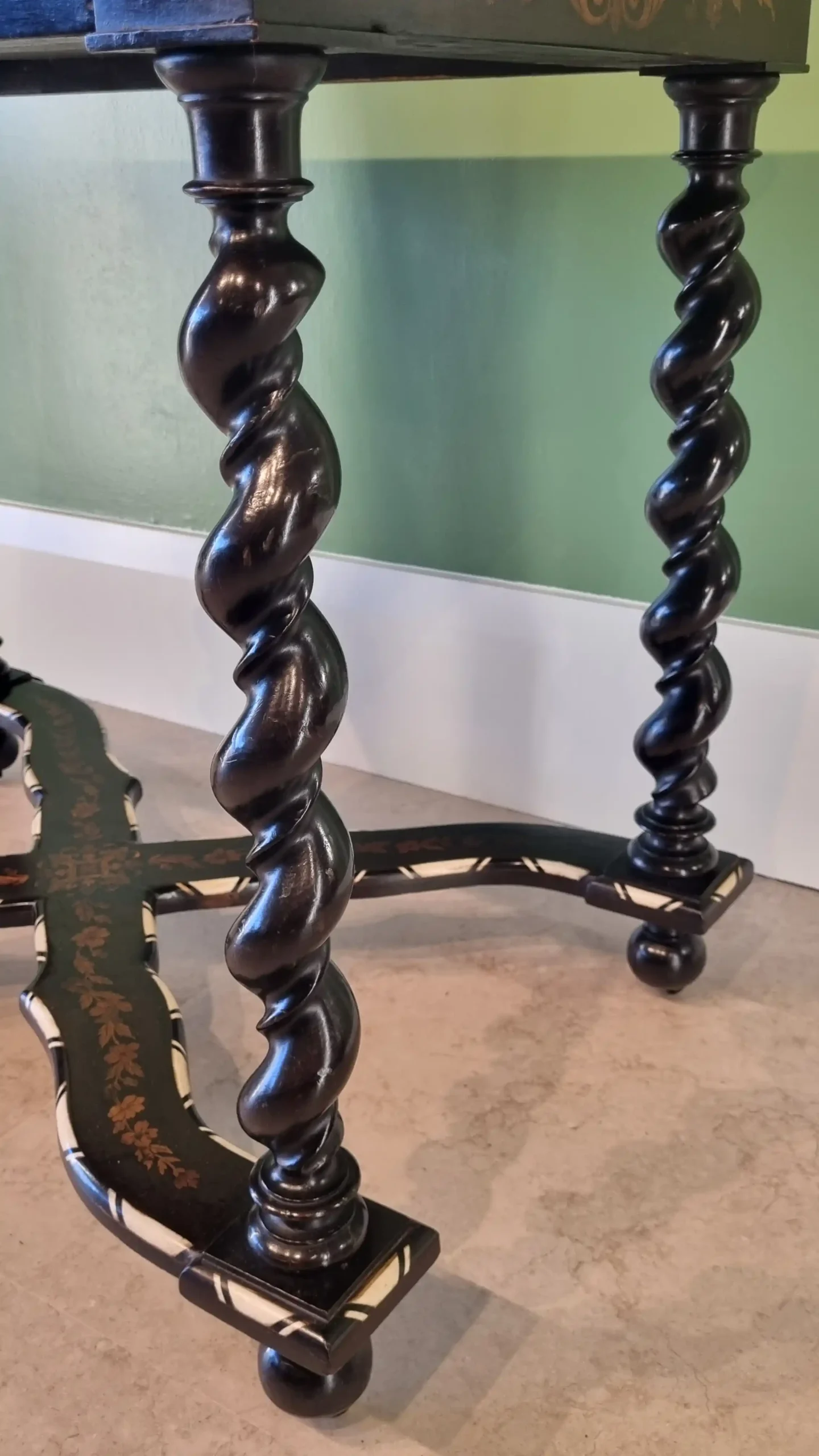 Side Table - Image 6