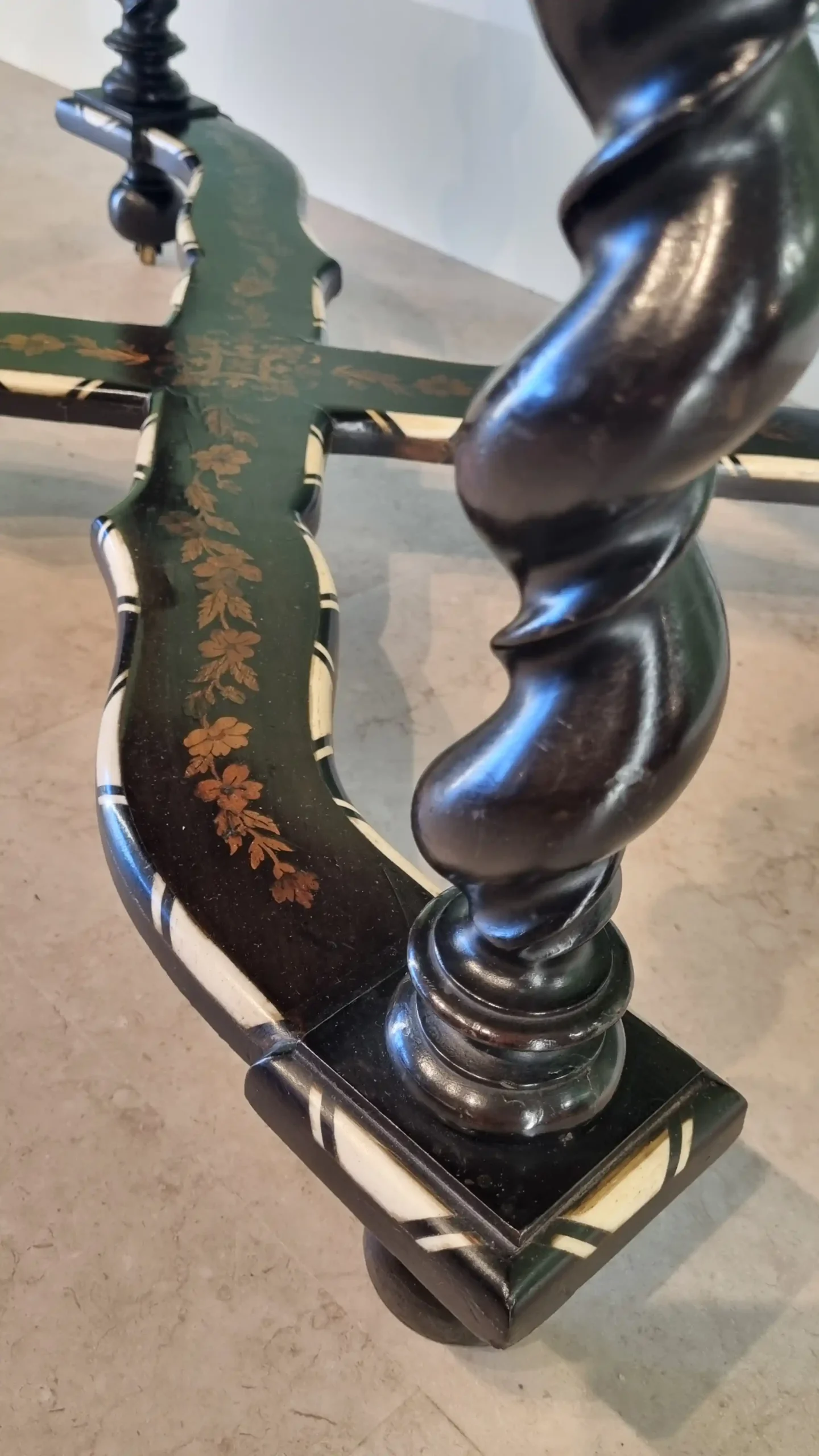 Side Table - Image 4